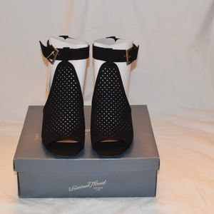 Microsuede Laser Cut Heeled Pump Sandals, Black